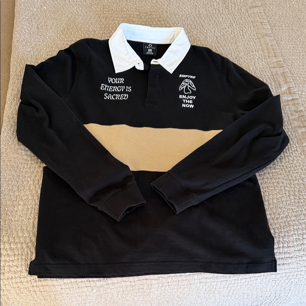 Zumiez long sleeve collared shirt